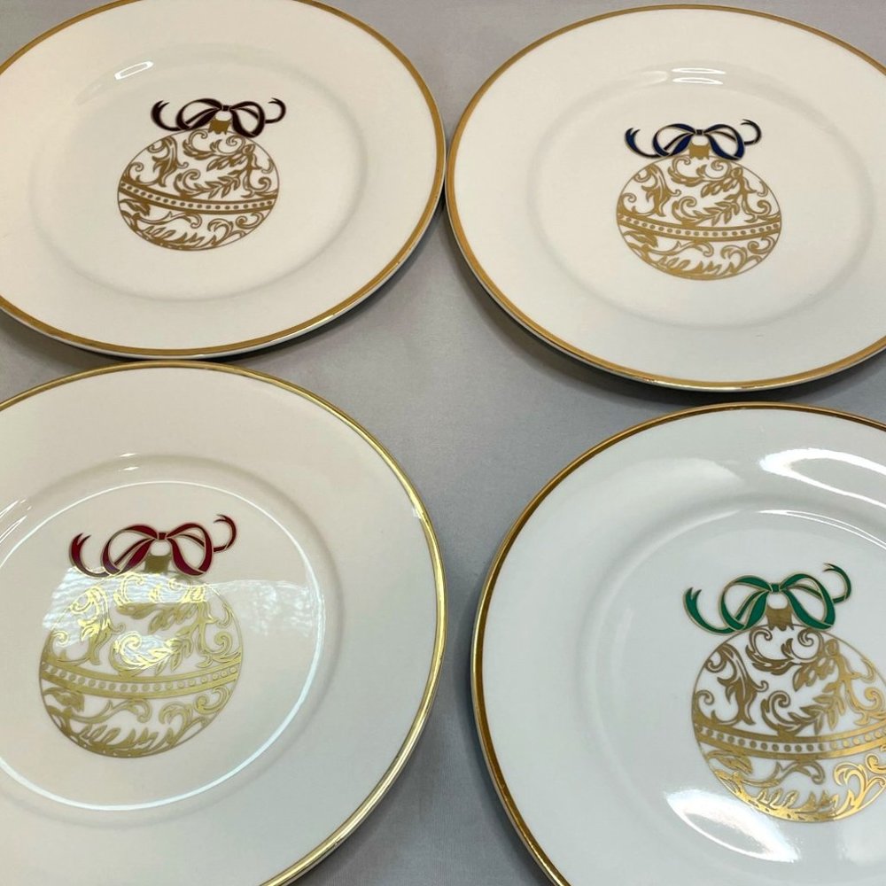 Pier One Porcelain Christmas Dessert Salad Plates Gold & Ribbon Ornaments NIB!